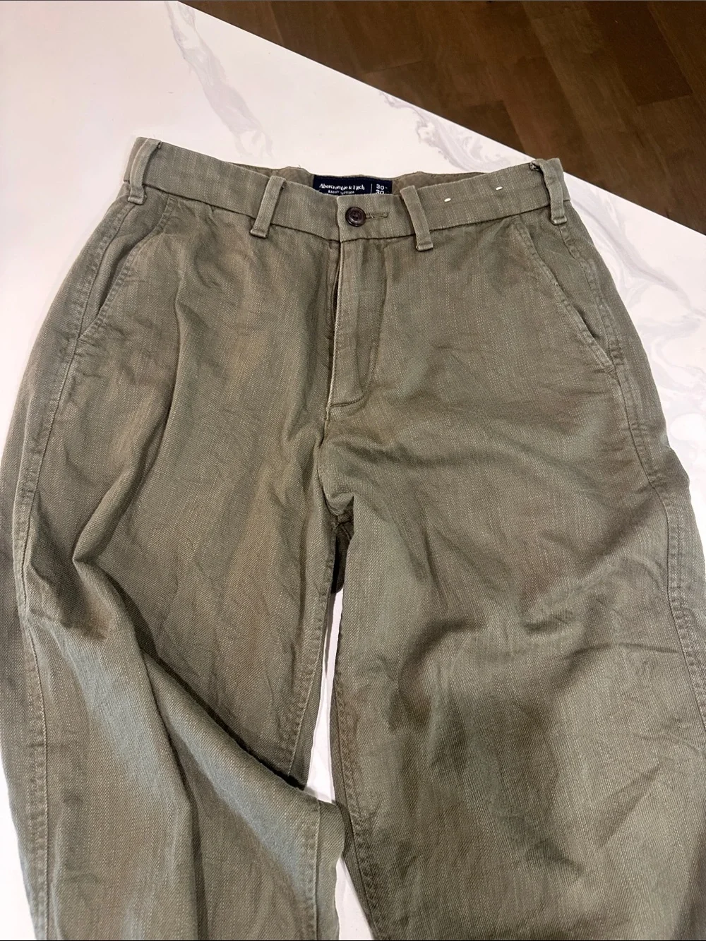 Abercrombie & Fitch Olive Green Baggy Linen Trousers